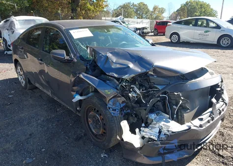 2017 Honda Civic Lx z USA, uszkodzony, nr VIN 19XFC2F54HE202472